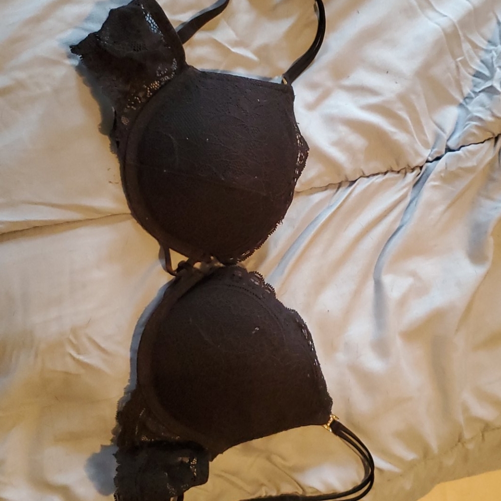 Victoria's secret bra